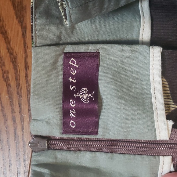 Vintage Floral Skirt One Step - Picture 7 of 16